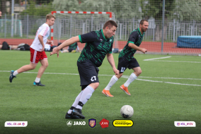 <a href="https://st.getinfootball.com/albums/1087777/6643545c698a6_1920.jpg" target="_blank">Завантажити оригінал</a>