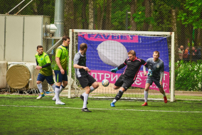 <a href="https://st.getinfootball.com/albums/1087890/664905021b910_1920.jpg" target="_blank">Завантажити оригінал</a>
