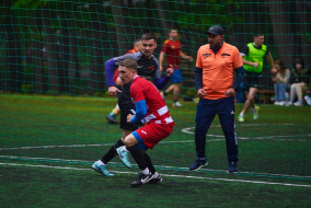 <a href="https://st.getinfootball.com/albums/1087895/6649499617f2d_1920.jpg" target="_blank">Завантажити оригінал</a>