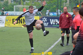 <a href="https://st.getinfootball.com/albums/1087994/664c989905d95_1920.jpg" target="_blank">Descarcă</a>