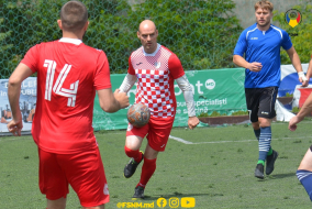 <a href="https://st.getinfootball.com/albums/1088004/664ca3f70c0c1_1920.jpg" target="_blank">Descarcă</a>