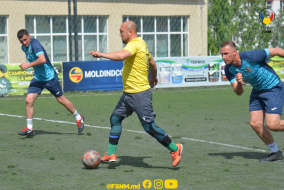 <a href="https://st.getinfootball.com/albums/1088013/664cab6e37397_1920.jpg" target="_blank">Descarcă</a>