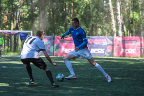 <a href="https://st.getinfootball.com/albums/1088074/6654547032318_1920.jpg" target="_blank">Завантажити оригінал</a>
