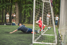<a href="https://st.getinfootball.com/albums/1088102/6654c9d4e0dce_1920.jpg" target="_blank">Завантажити оригінал</a>