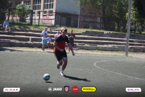 <a href="https://st.getinfootball.com/albums/1088176/665760911e572_1920.jpg" target="_blank">Завантажити оригінал</a>