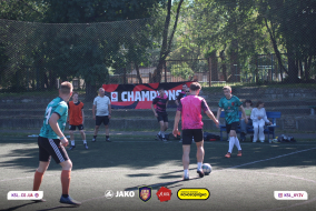 <a href="https://st.getinfootball.com/albums/1088179/6657637953697_1920.jpg" target="_blank">Завантажити оригінал</a>