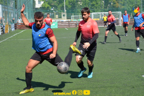 <a href="https://st.getinfootball.com/albums/1088191/665837505af6c_1920.jpg" target="_blank">Descarcă</a>