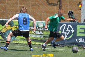<a href="https://st.getinfootball.com/albums/1088200/6658426d0dd81_1920.jpg" target="_blank">Descarcă</a>