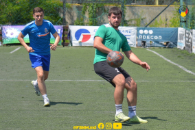 <a href="https://st.getinfootball.com/albums/1088200/665843878b7c2_1920.jpg" target="_blank">Descarcă</a>