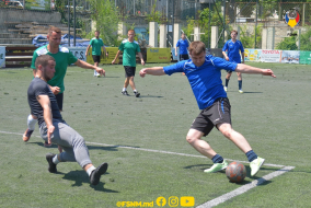 <a href="https://st.getinfootball.com/albums/1088200/6658438da2103_1920.jpg" target="_blank">Descarcă</a>