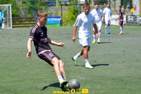 <a href="https://st.getinfootball.com/albums/1088202/6658456768639_1920.jpg" target="_blank">Descarcă</a>