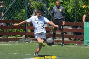<a href="https://st.getinfootball.com/albums/1088203/6658468fddc44_1920.jpg" target="_blank">Descarcă</a>
