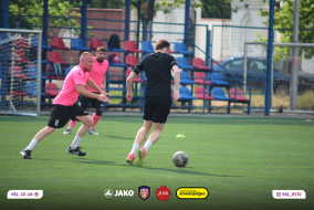 <a href="https://st.getinfootball.com/albums/1088315/6660136136234_1920.jpg" target="_blank">Завантажити оригінал</a>