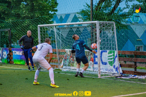 <a href="https://st.getinfootball.com/albums/1088318/66603343b9644_1920.jpg" target="_blank">Descarcă</a>