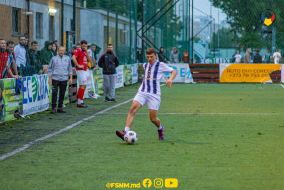 <a href="https://st.getinfootball.com/albums/1088319/6660345ecdbcb_1920.jpg" target="_blank">Descarcă</a>