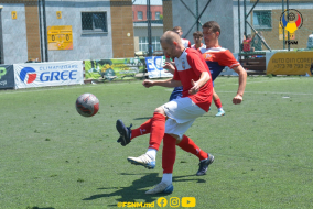 <a href="https://st.getinfootball.com/albums/1088325/6660398c01351_1920.jpg" target="_blank">Descarcă</a>