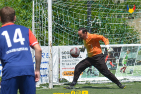 <a href="https://st.getinfootball.com/albums/1088325/666039cd96303_1920.jpg" target="_blank">Descarcă</a>
