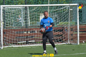 <a href="https://st.getinfootball.com/albums/1088332/666041629b1d7_1920.jpg" target="_blank">Descarcă</a>
