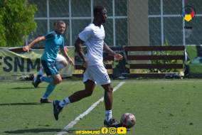 <a href="https://st.getinfootball.com/albums/1088332/666041706d553_1920.jpg" target="_blank">Descarcă</a>