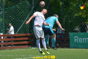 <a href="https://st.getinfootball.com/albums/1088332/6660417b72fba_1920.jpg" target="_blank">Descarcă</a>