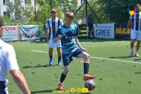 <a href="https://st.getinfootball.com/albums/1088333/6660429cc6591_1920.jpg" target="_blank">Descarcă</a>