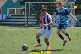 <a href="https://st.getinfootball.com/albums/1088333/666042b7b7001_1920.jpg" target="_blank">Descarcă</a>