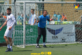 <a href="https://st.getinfootball.com/albums/1088336/666045ac040b2_1920.jpg" target="_blank">Descarcă</a>