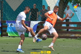 <a href="https://st.getinfootball.com/albums/1088336/666045b0bbeb7_1920.jpg" target="_blank">Descarcă</a>