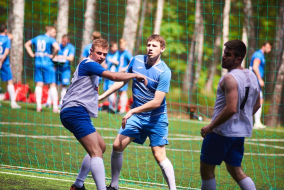<a href="https://st.getinfootball.com/albums/1088377/666257a6923c5_1920.jpg" target="_blank">Завантажити оригінал</a>