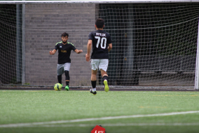 <a href="https://st.getinfootball.com/albums/1088394/666466d9e1108_1920.jpg" target="_blank">Download original</a>