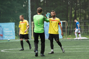 <a href="https://st.getinfootball.com/albums/1088462/666750898d4c4_1920.jpg" target="_blank">Завантажити оригінал</a>