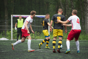 <a href="https://st.getinfootball.com/albums/1088583/66714762904ed_1920.jpg" target="_blank">Завантажити оригінал</a>