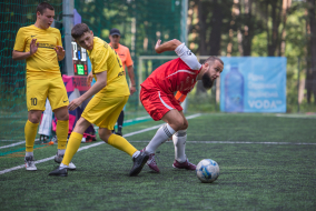 <a href="https://st.getinfootball.com/albums/1088665/667960627b066_1920.jpg" target="_blank">Завантажити оригінал</a>