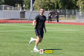 <a href="https://st.getinfootball.com/albums/1088929/668c39dee2c22_1920.jpg" target="_blank">Завантажити оригінал</a>