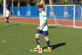 <a href="https://st.getinfootball.com/albums/1088937/668c3eaef1df5_1920.jpg" target="_blank">Завантажити оригінал</a>
