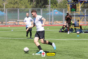 <a href="https://st.getinfootball.com/albums/1088946/668c474b6d8b5_1920.jpg" target="_blank">Завантажити оригінал</a>