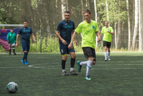 <a href="https://st.getinfootball.com/albums/1088988/668d46276d4b4_1920.jpg" target="_blank">Завантажити оригінал</a>