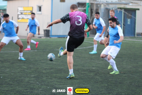 <a href="https://st.getinfootball.com/albums/1089034/668eeebf9ca1d_1920.jpg" target="_blank">Завантажити оригінал</a>