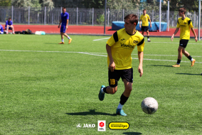 <a href="https://st.getinfootball.com/albums/1089053/6695143024502_1920.jpg" target="_blank">Завантажити оригінал</a>