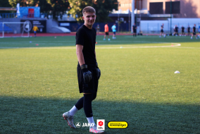 <a href="https://st.getinfootball.com/albums/1089062/6695199d36b18_1920.jpg" target="_blank">Завантажити оригінал</a>