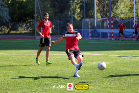 <a href="https://st.getinfootball.com/albums/1089073/66951feb066e8_1920.jpg" target="_blank">Завантажити оригінал</a>