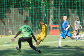 <a href="https://st.getinfootball.com/albums/1089080/669541bf57ef2_1920.jpg" target="_blank">Завантажити оригінал</a>
