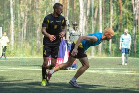 <a href="https://st.getinfootball.com/albums/1089086/6695465167dc3_1920.jpg" target="_blank">Завантажити оригінал</a>