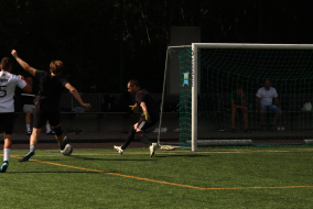 <a href="https://st.getinfootball.com/albums/1089295/66a5047543766_1920.jpg" target="_blank">Download original</a>