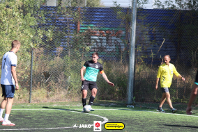 <a href="https://st.getinfootball.com/albums/1090061/66e5efc5b6095_1920.jpg" target="_blank">Завантажити оригінал</a>
