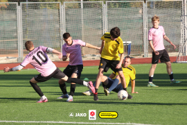 <a href="https://st.getinfootball.com/albums/1090349/66faa3982b538_1920.jpg" target="_blank">Завантажити оригінал</a>