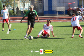 <a href="https://st.getinfootball.com/albums/1090354/66faa64acd831_1920.jpg" target="_blank">Завантажити оригінал</a>