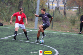 <a href="https://st.getinfootball.com/albums/1090580/670686689ffb9_1920.jpg" target="_blank">Завантажити оригінал</a>