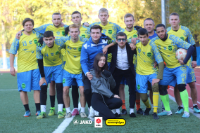 <a href="https://st.getinfootball.com/albums/1090915/671f7593387f7_1920.jpg" target="_blank">Завантажити оригінал</a>