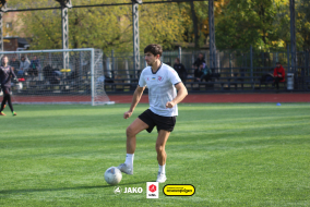 <a href="https://st.getinfootball.com/albums/1090946/67209d131d4b3_1920.jpg" target="_blank">Завантажити оригінал</a>
